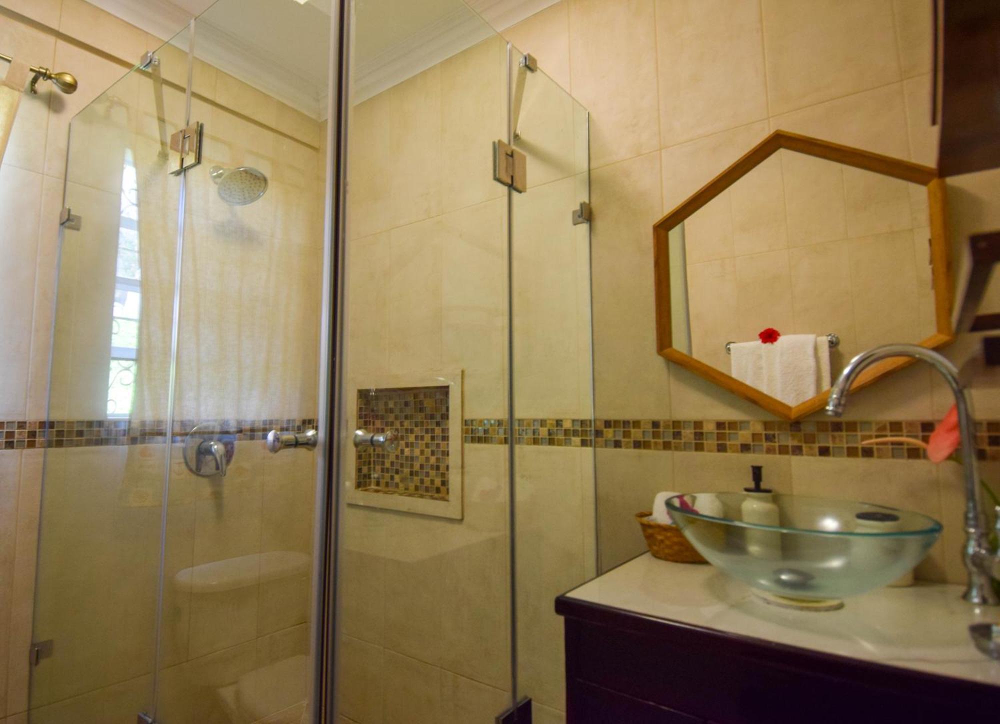 سوفريير Sea Piton View Apartment- Location, Convenience, Modern Living المظهر الخارجي الصورة